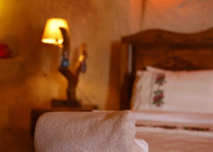 Kale House Nar 内夫谢希尔